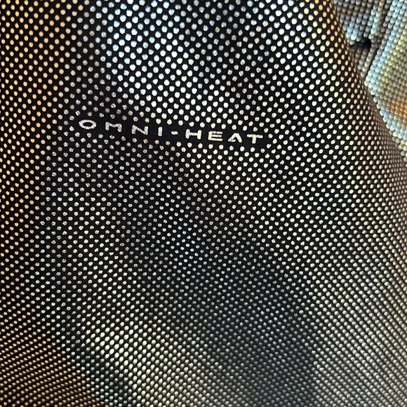 Columbia women’s ski jacket, size M, raspberry - Picture 8 of 8